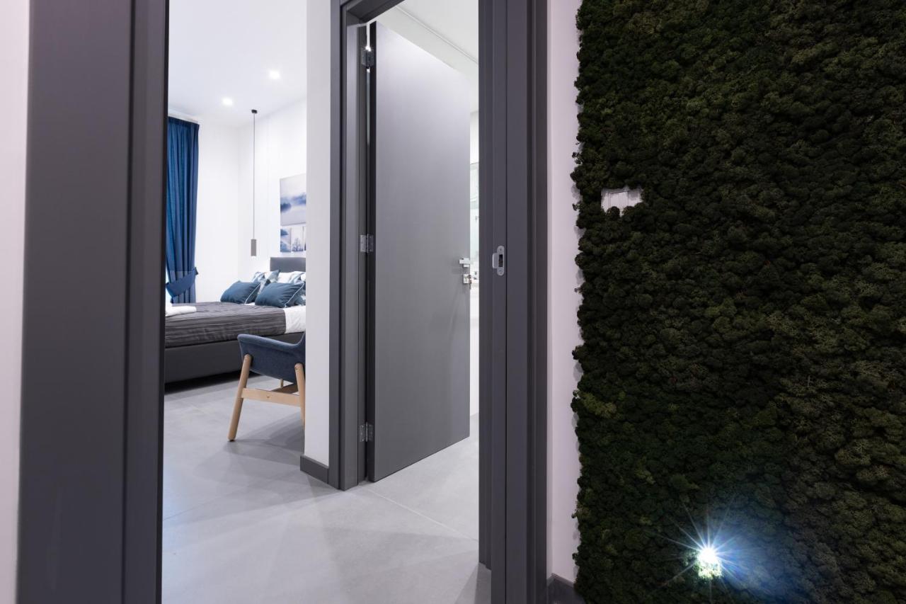 Tito'S Rooms Naples Exterior photo